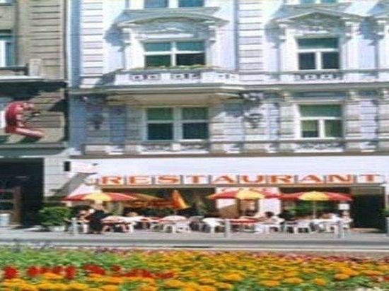 Фото отеля 3