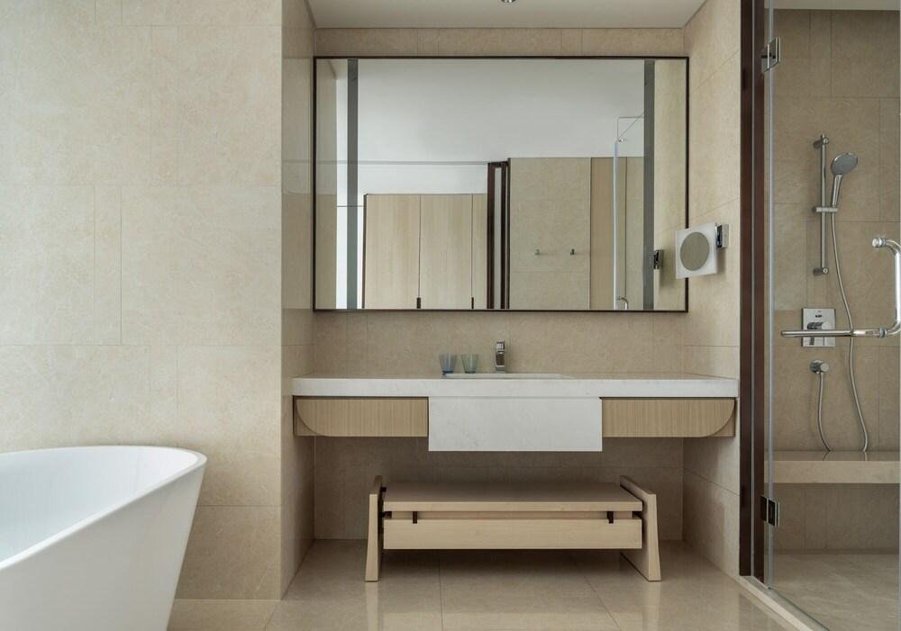 Фото Suining Marriott Hotel