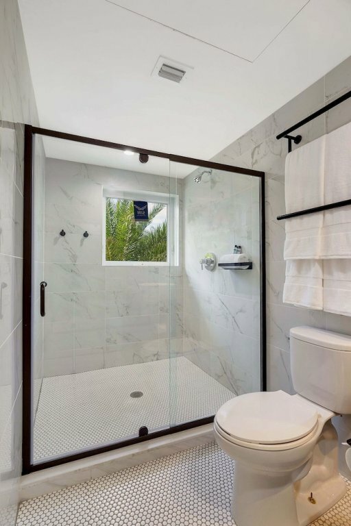 Гостиница Ocean Treasure Beachside Suites