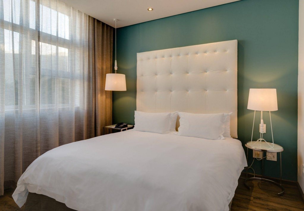 Фото Protea Hotel Cape Town Sea Point