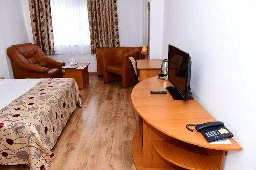 Гостиница Hotel Select в Тулче