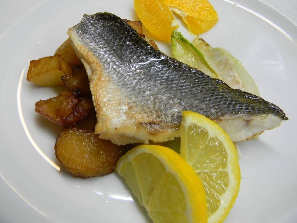 Фото Hotel Krona