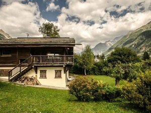 Chalet Panorama (Auvergne-Rhône-Alpes, Haute-Savoie, Arrondissement de Bonneville, Chamonix-Mont-Blanc, Clos des Chablettes, 54), hotel