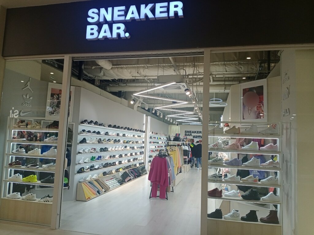 Sportswear and shoes Sneaker Bar Triniti, Grodno, photo