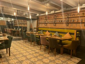 Chito Gvrito (Novoizmaylovskiy Avenue, 34к1) ، مطعم