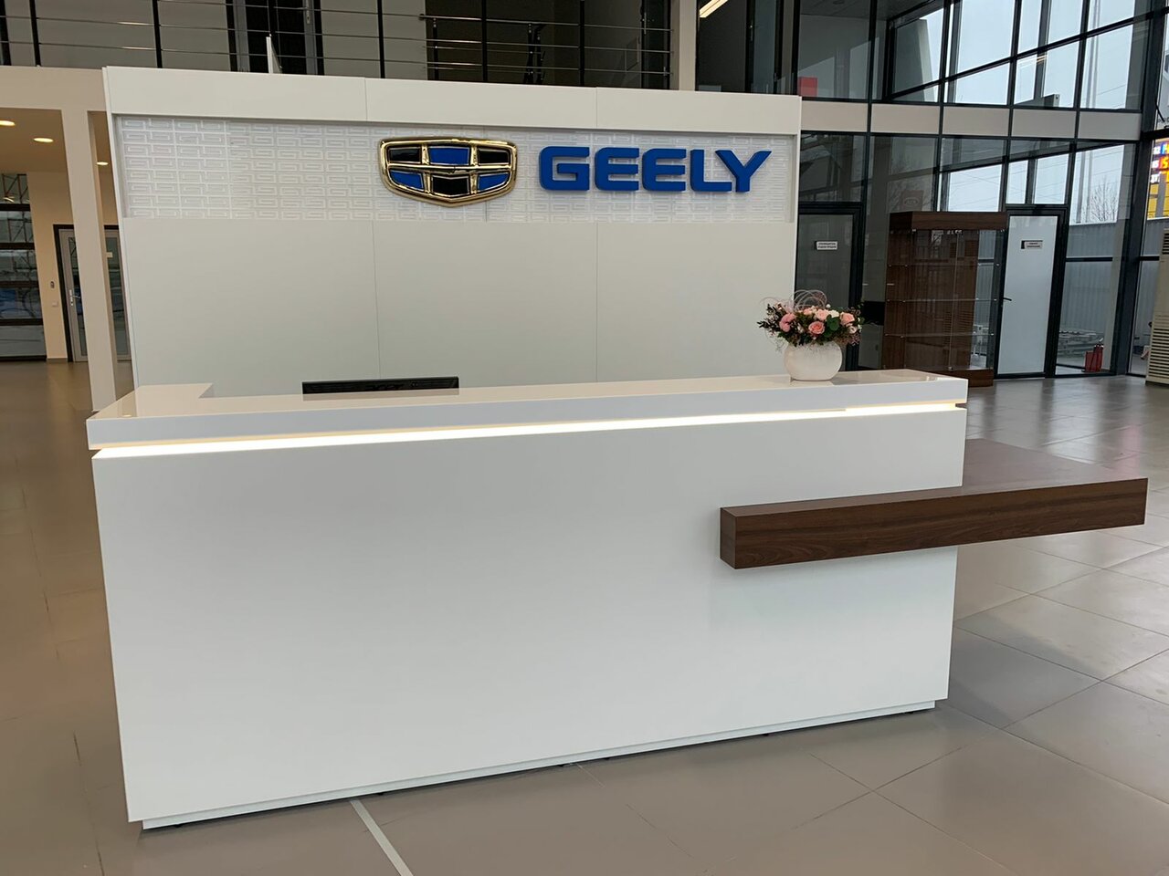 Артекс Авто - официальный дилер Geely