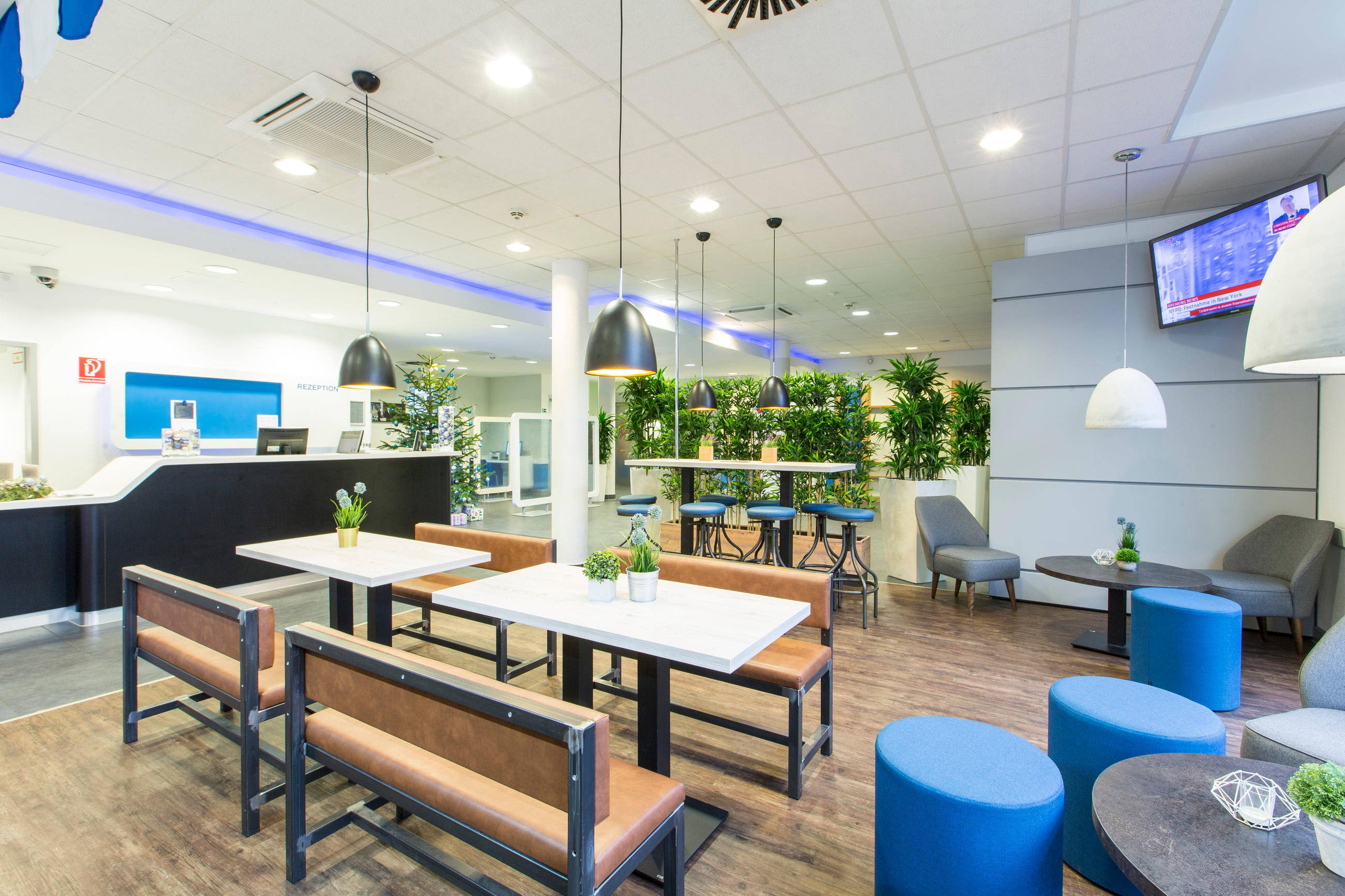 Фото Ibis budget Koeln Messe