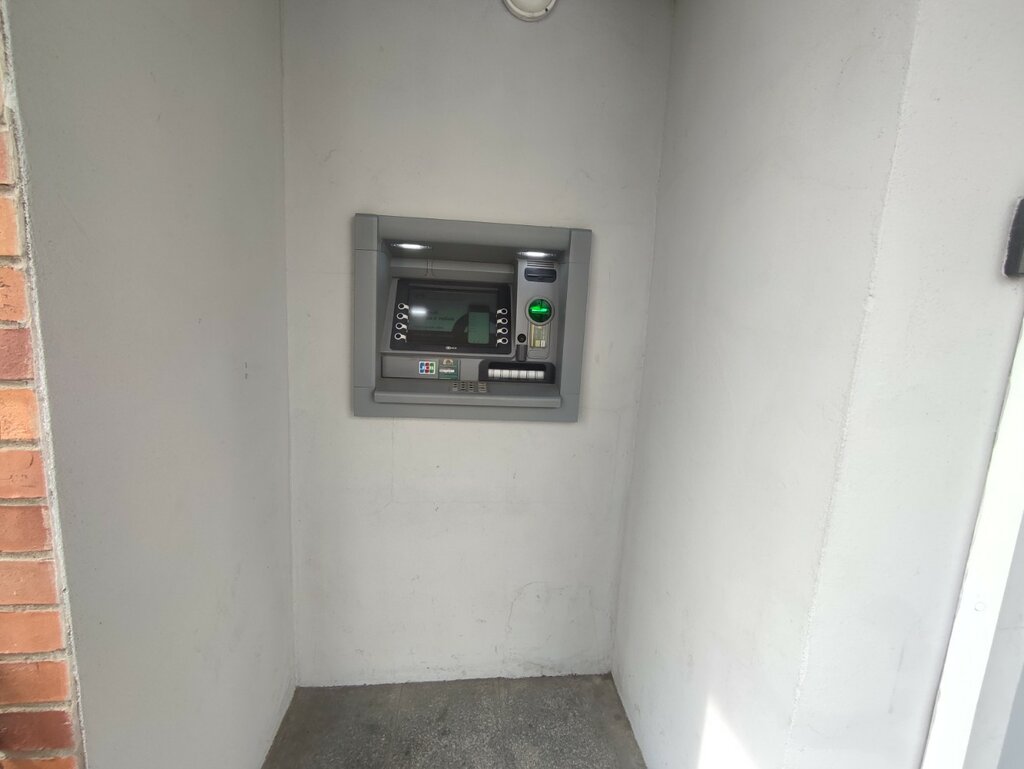 Payment terminal Dalnevostochny bank, platezhny terminal, Vladivostok, photo