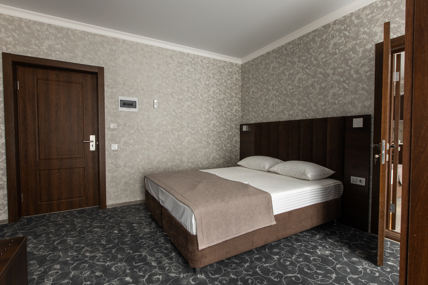 Фото Фемили отель