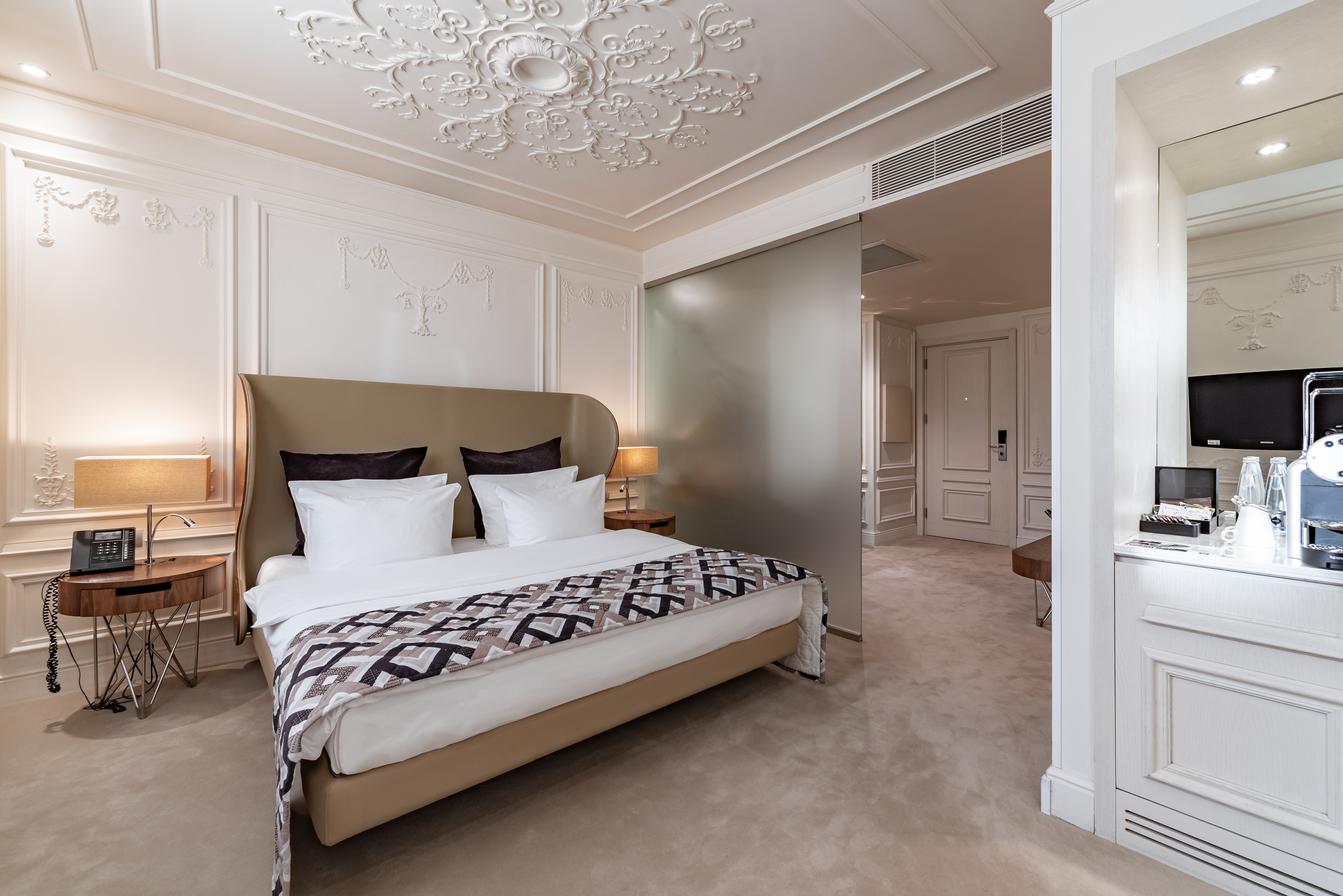 Фото Crown Hotel Санкт-Петербург