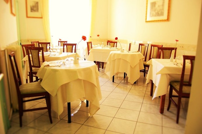 Фото Hotel Villa Sapienza
