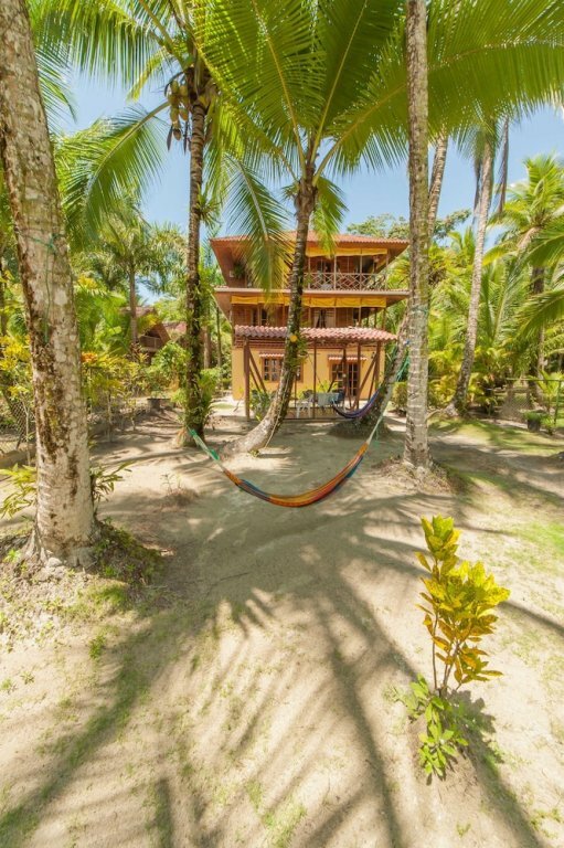 Гостиница Hotel Tierra Verde в Бокас-дель-Торо