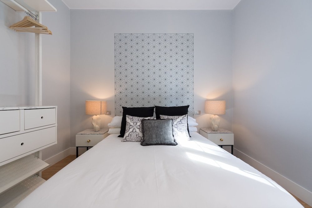 Фото City, Sun And Living