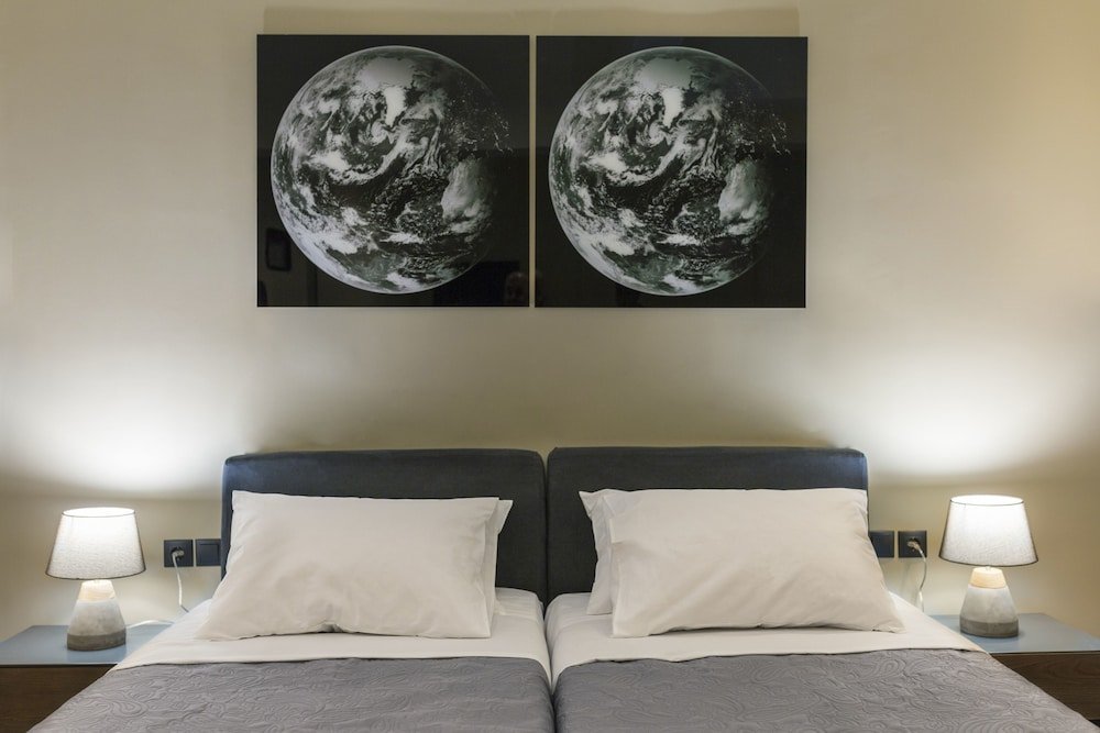 Фото The Athens Version Luxury Suites