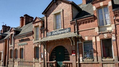 Гостиница Logis Auberge La Solognote в Вьерзоне