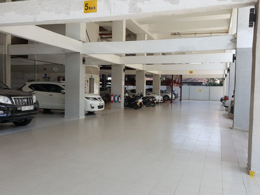 Фото Sea View Apartment-Hotel Colombo