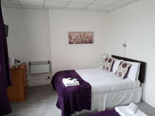 Фото The Wilton Hotel