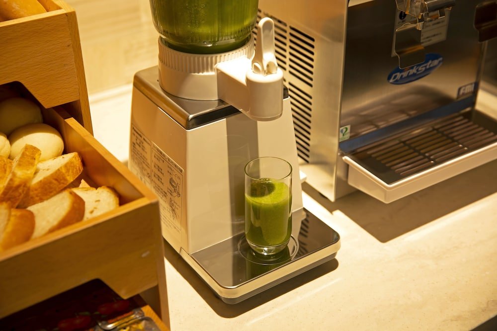 Фото Keihan Kyoto Hachijoguchi