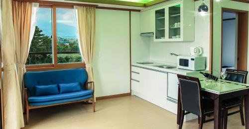 Фото The Bay Jeju Resort