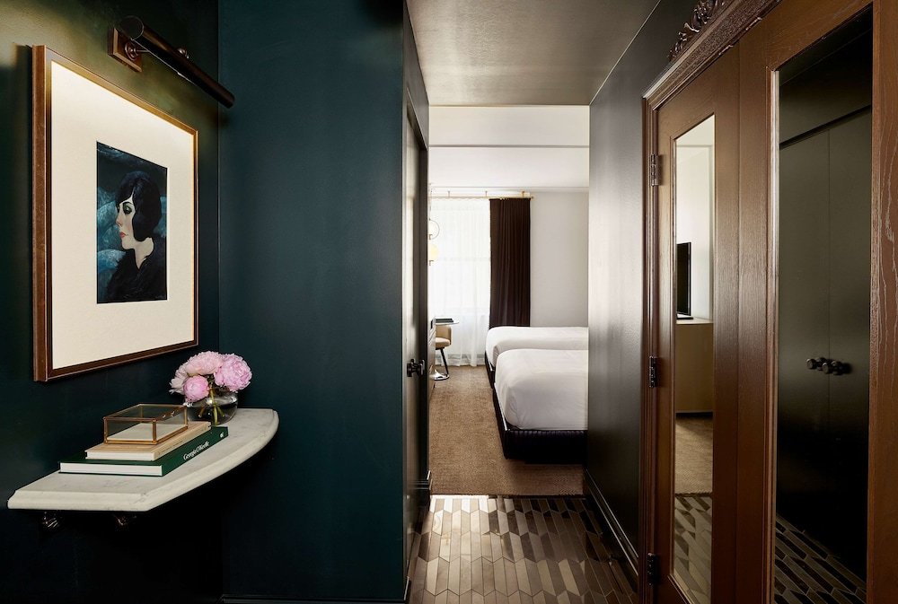 Фото Hotel Kansas City, in The Unbound Collection by Hyatt