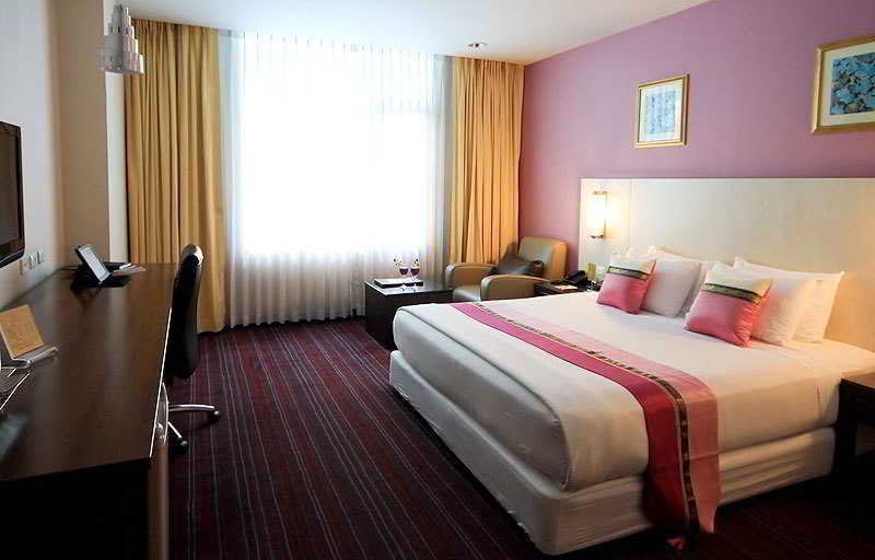 Фото Dynasty Grande Hotel