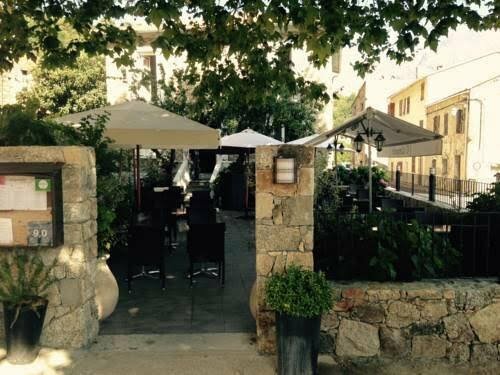 Гостиница Hotel U Campanile в Корте