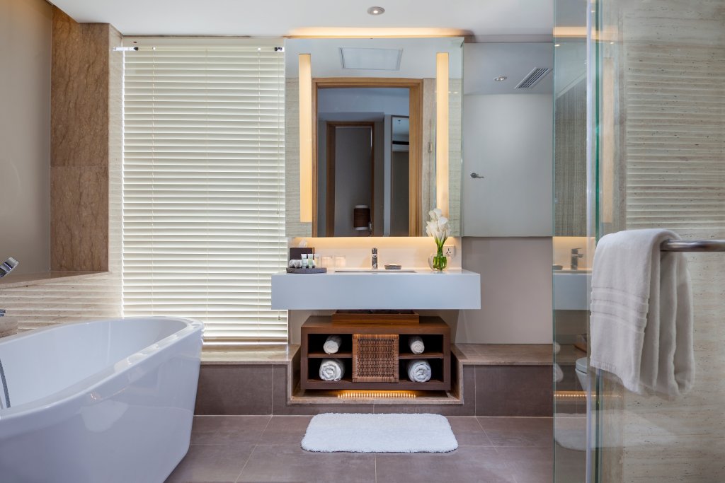 Фото Courtyard by Marriott Bali Seminyak Resort