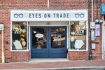 Eyes On Trade (North Carolina, Forsyth County, Winston-Salem), clothing store