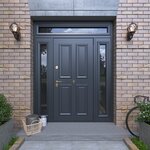 Portalle (Oboronnaya Street, 33) ، الأبواب