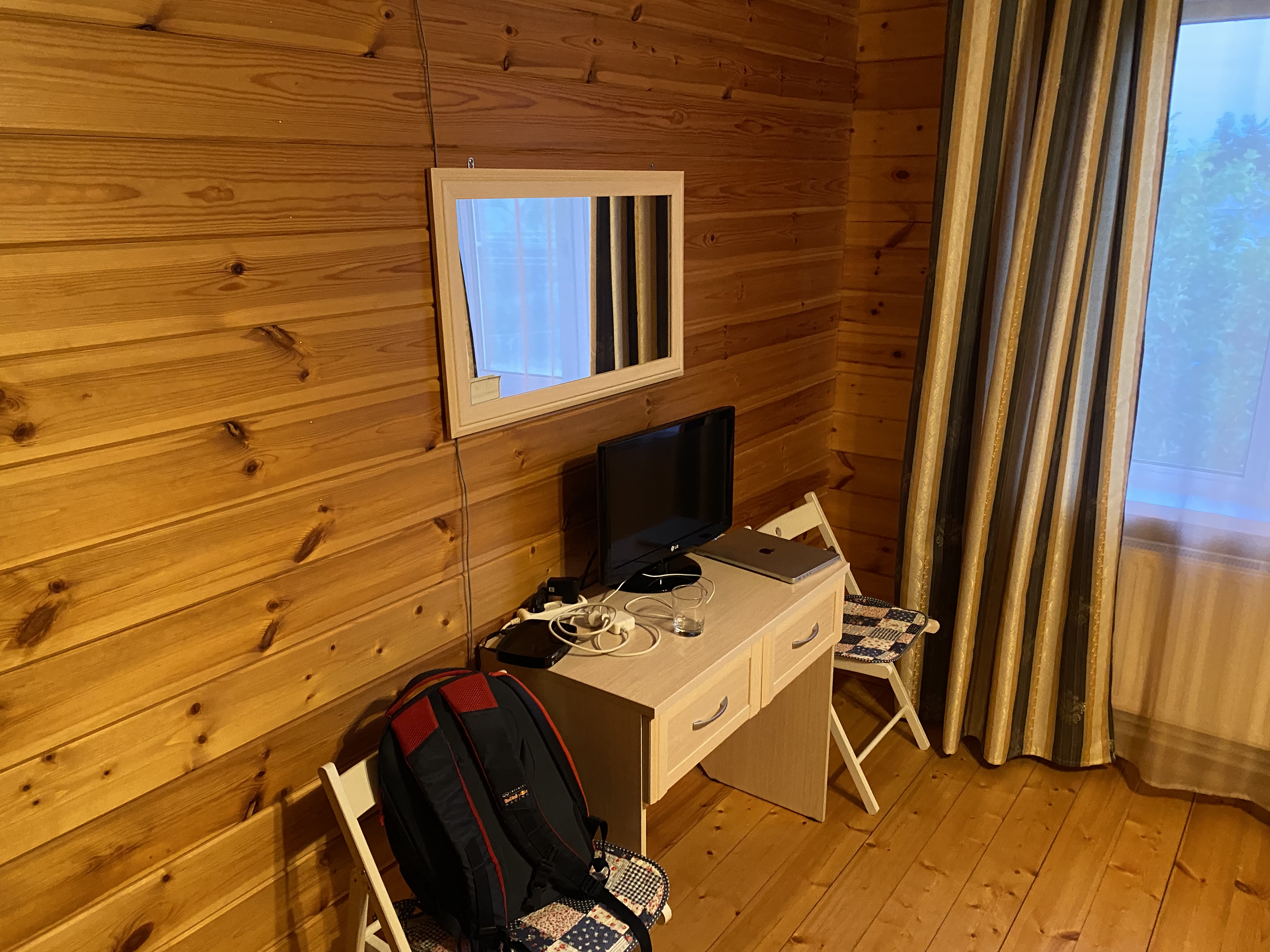 Фото Эко-хаус у реки