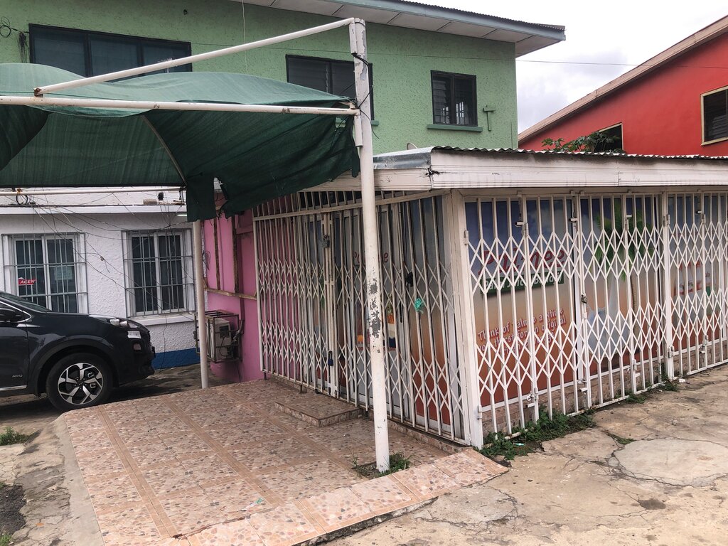 Soft drinks bar Palmee Palm Juice, Accra, photo