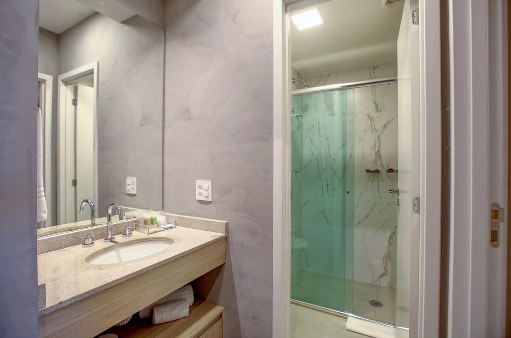 Фото Hmv - Haus Mitre Vila Mariana by Anora Spaces