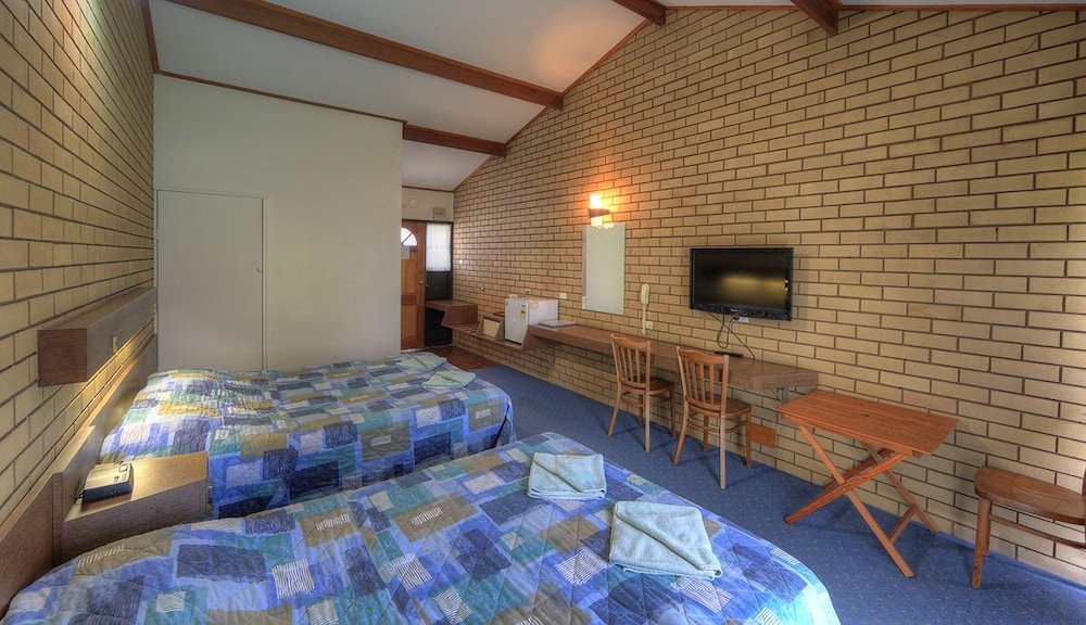 Фото Bairnsdale Motor Inn