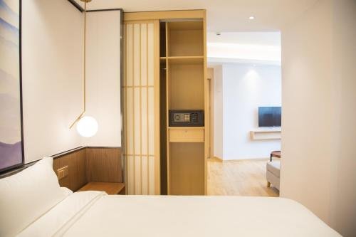 Фото Green Court Residence Diamond Shanghai