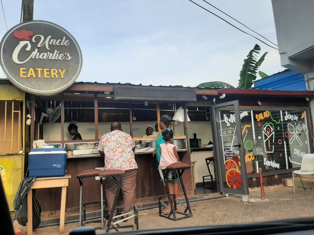 Fast food Uncle Charlie's Eatery, Earth, photo