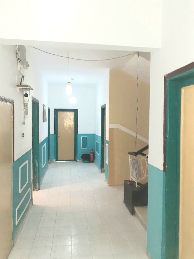 Фото Seasons Hotel