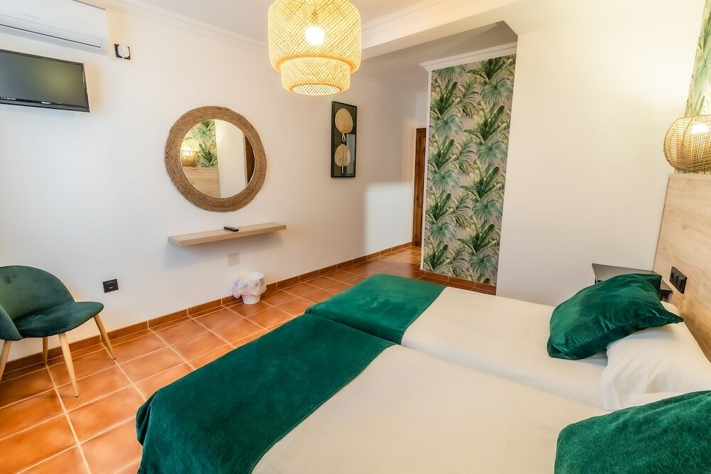 Фото Hostal el Bomba