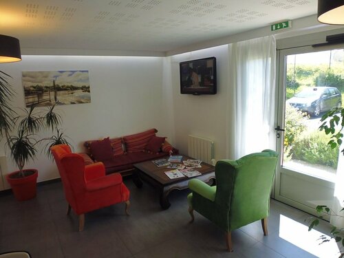 Гостиница Best Hotel Mayenne в Майене