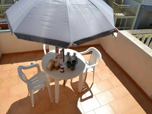 Гостиница Charming Holiday Home Near The Beach With A Terrace Parking Available, Pets
