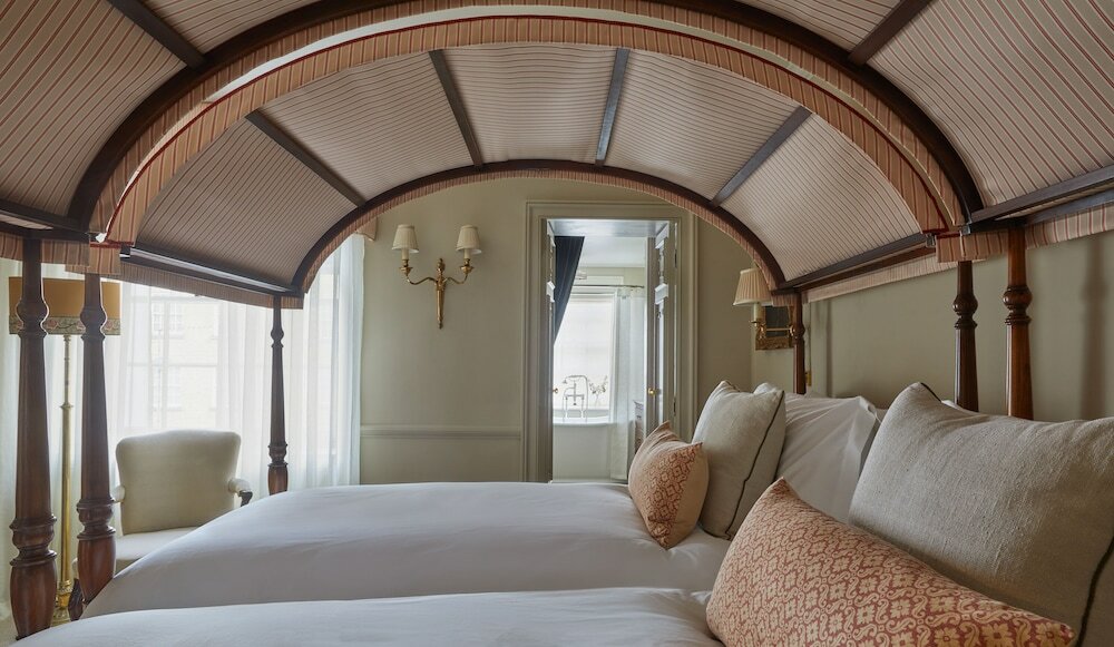 Фото Henry's Townhouse