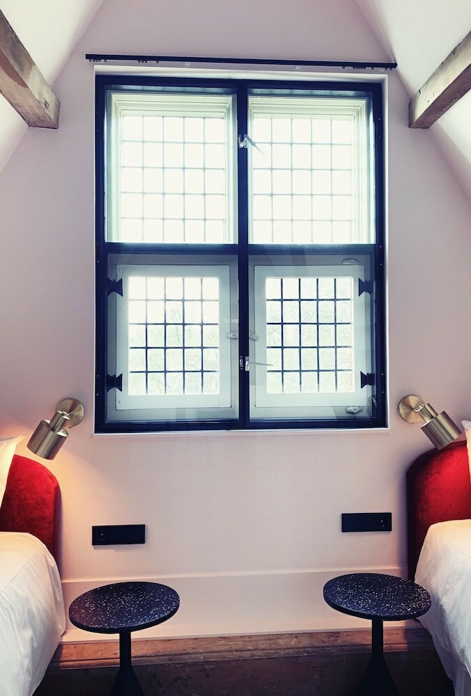 Фото Relais & Chateaux Weeshuis Gouda