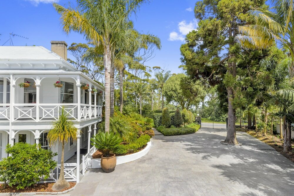 Фото Western Springs Villa