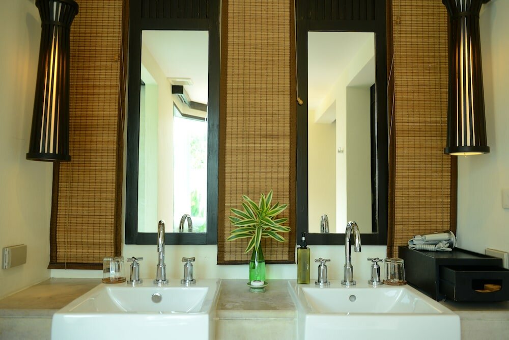 Фото Bhu Nga Thani Resort & Villas Railay