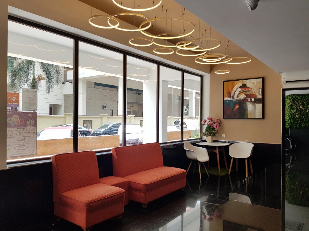 Фото отеля 2