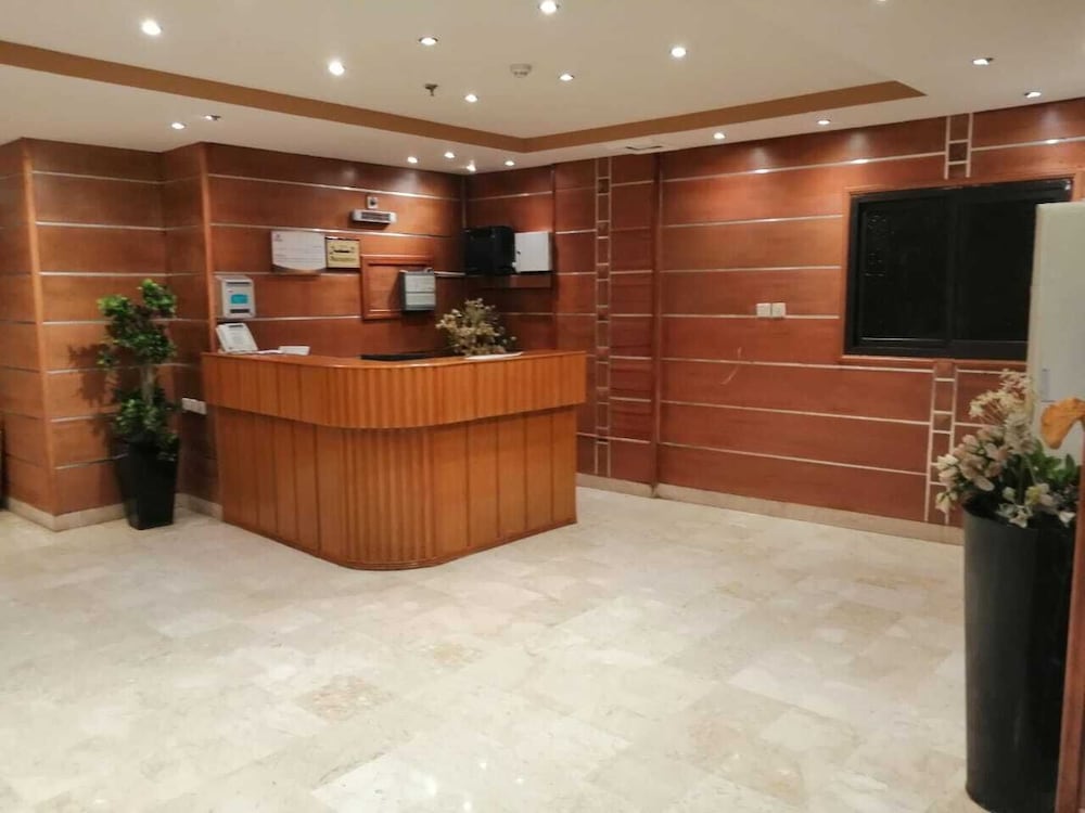 Фото Jawharah Dar Al Eiman Hotel