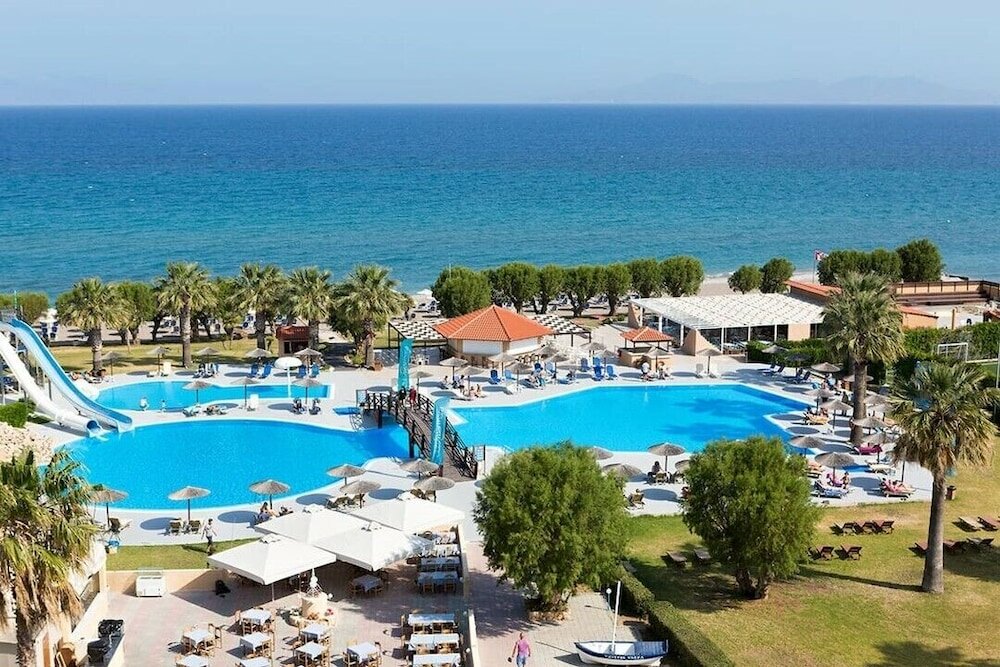 Фото Club Marmara Doreta Beach Resort & SPA All Inclusive