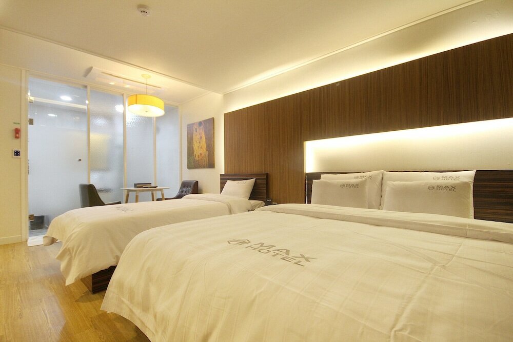 Фото Yeosu Max Self Check-in Motel