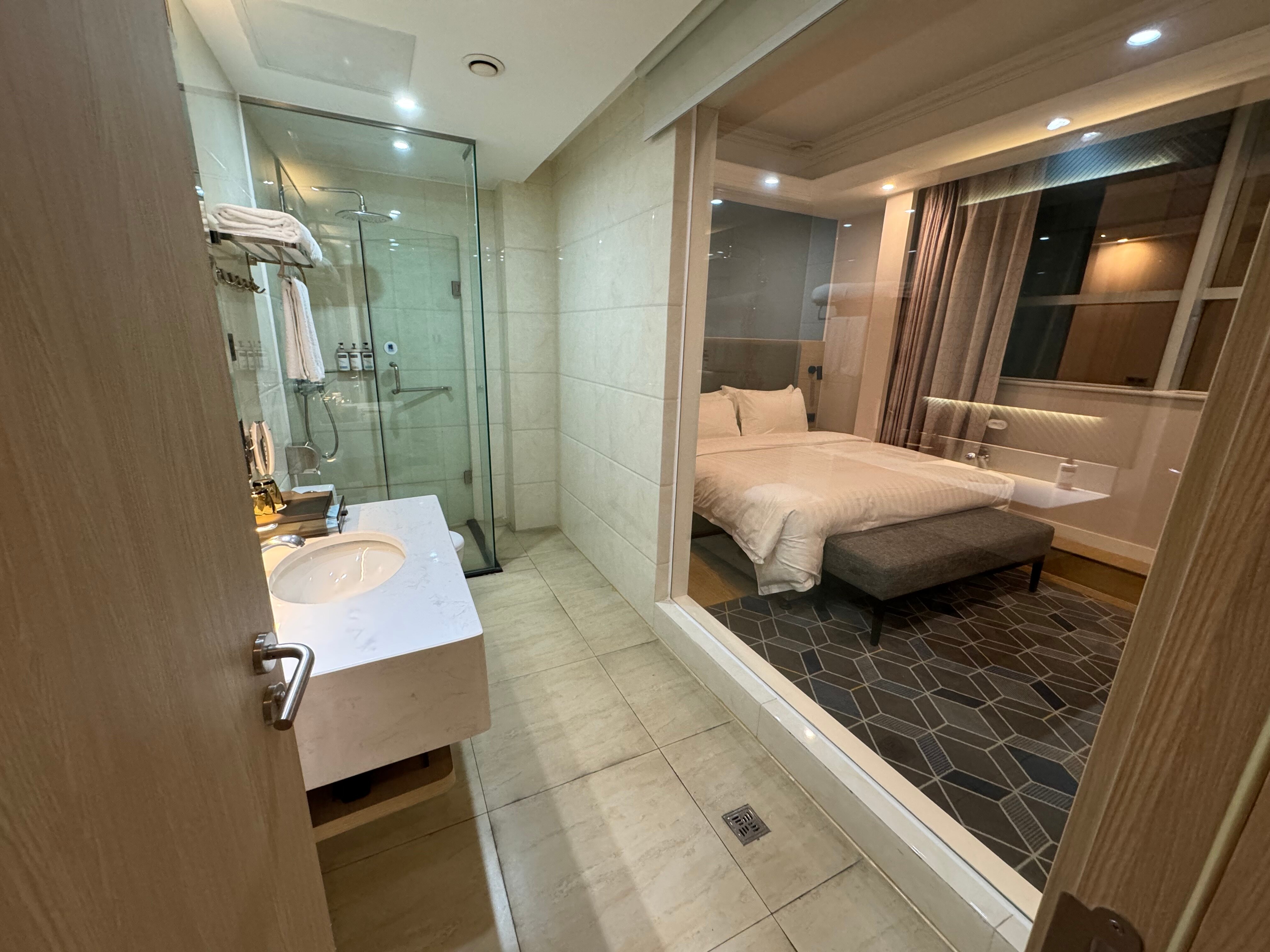 Фото Holiday Inn Express Chengdu Tianfu Square