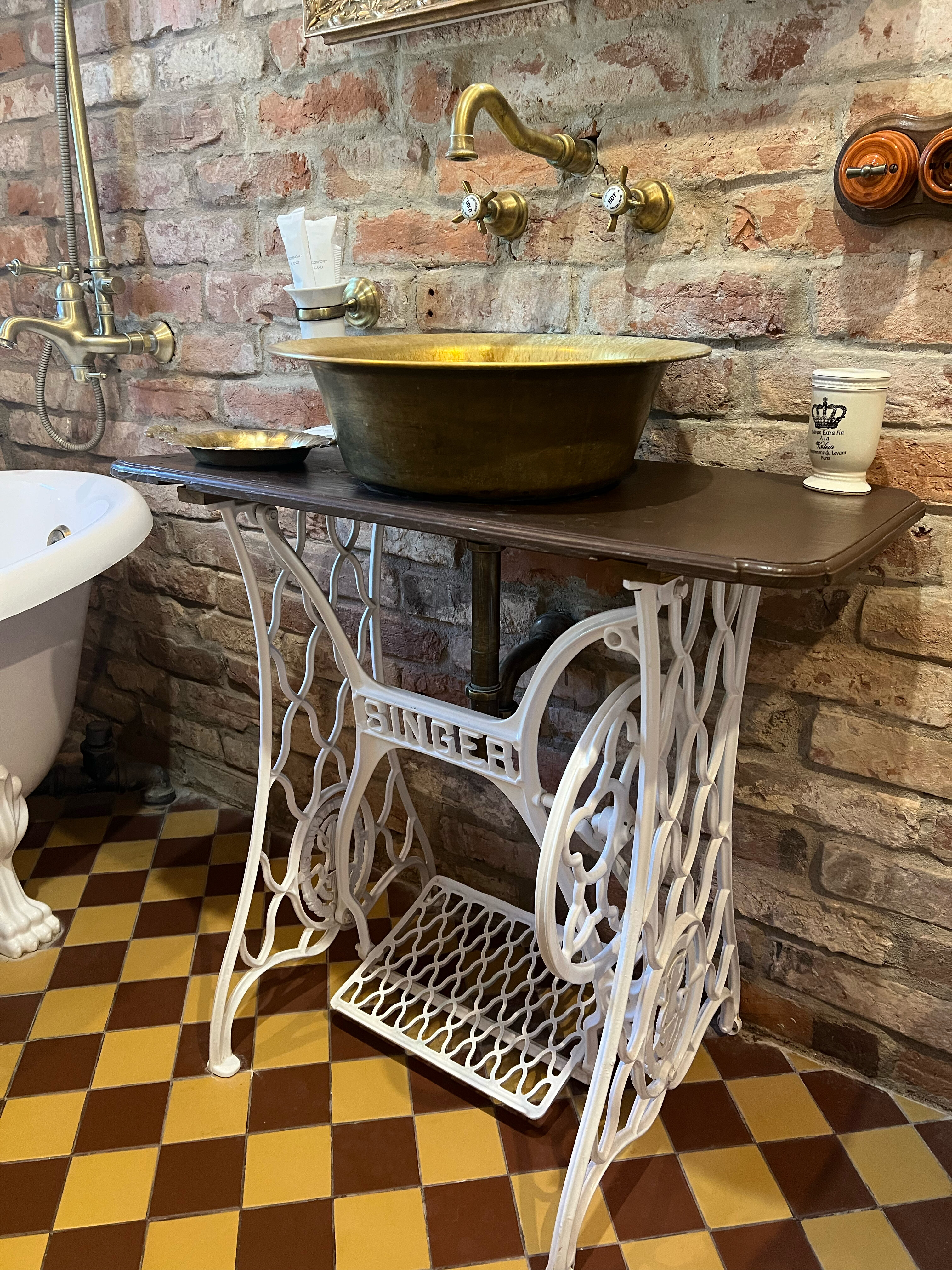 Фото Империал