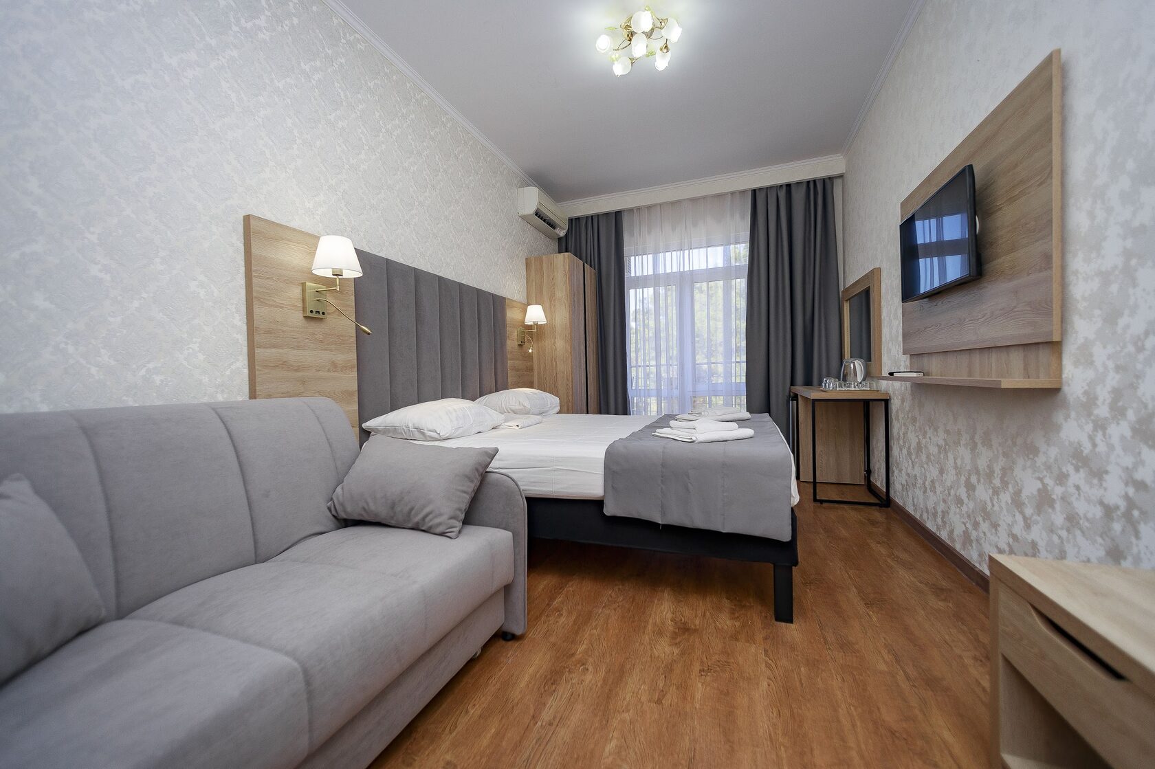 Фото отеля 2